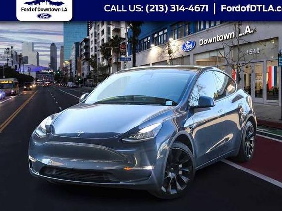 TESLA MODEL Y 2021 5YJYGDEE4MF152980 image